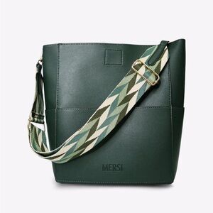 Mersi tote purse/demi bag. Two straps. Hunter green.